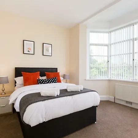 Appartement Norfolk House - Hagley Rd - Large Sleeps 6-8 Birmingham