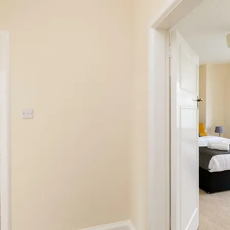 Norfolk House - Hagley Rd - Large Sleeps 6-8 Appartement Birmingham