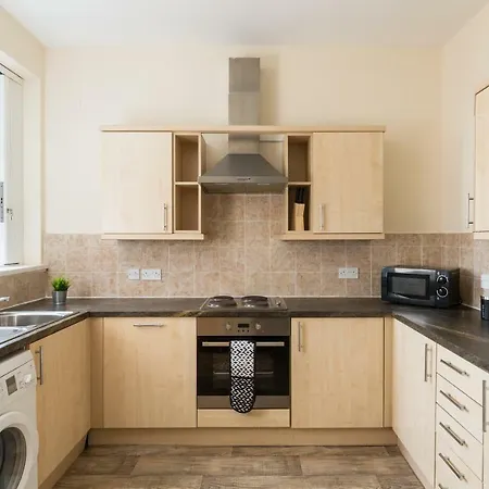 Appartement Norfolk House - Hagley Rd - Large Sleeps 6-8 *